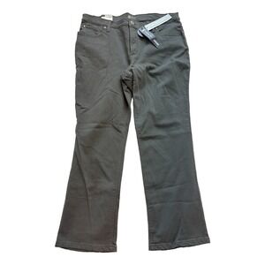 NEW Lee Classic Fit Pants Women 16 Petite Straight Leg Relaxed Fit Green Hi Rise